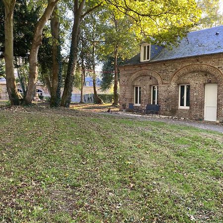 Les Gites Du Chateau Du Cedre Manneville-ès-Plains Buitenkant foto